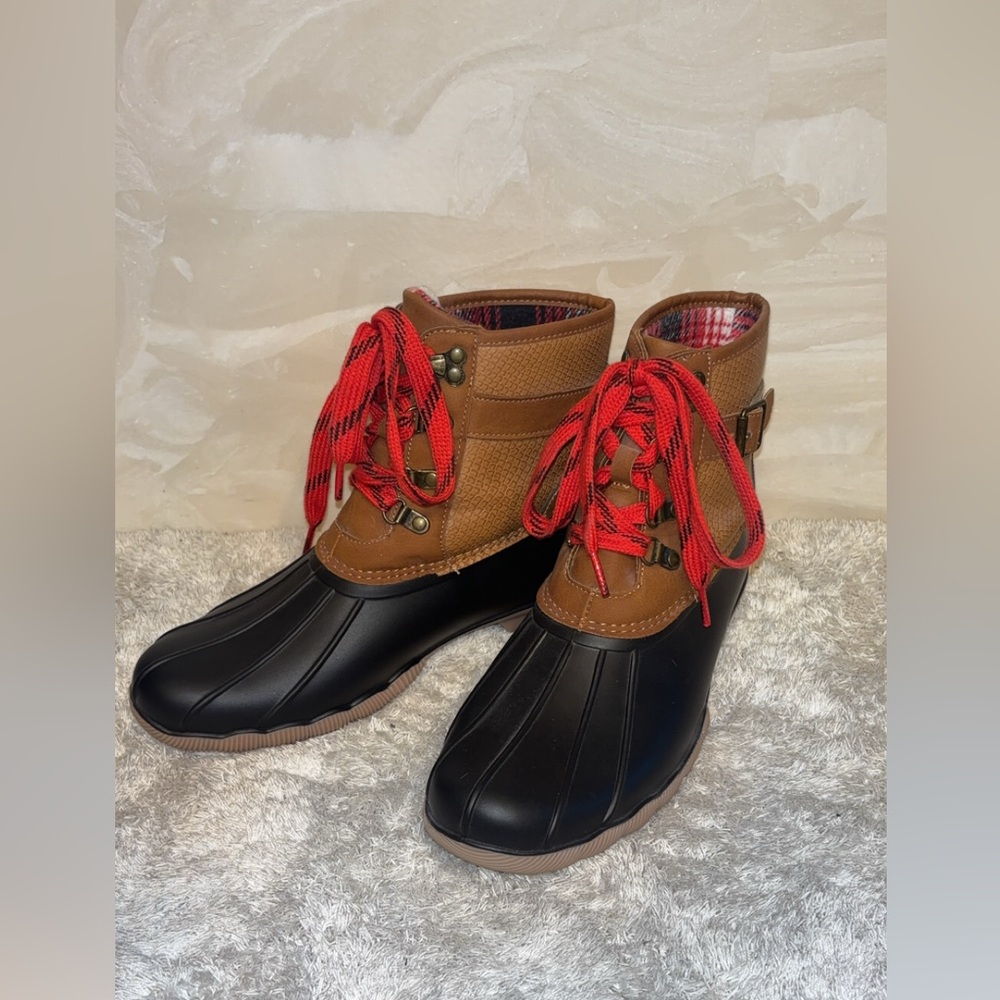 Maurices Black and Brown Winter Boots with Red Laces